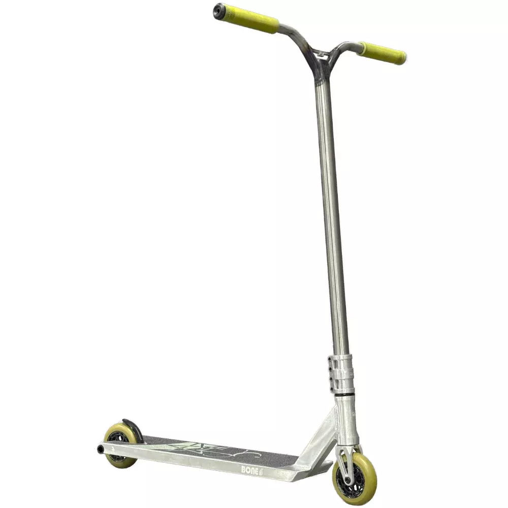 The Bone Remastered - Custom Scooter