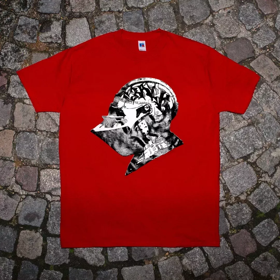 Crack Cask T-Shirt Red