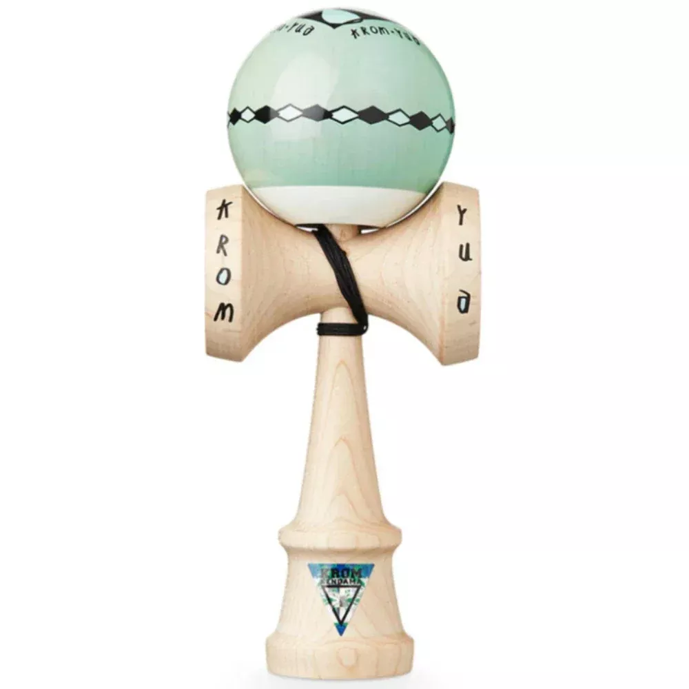 Krom Sig Mod Yua - Kendama