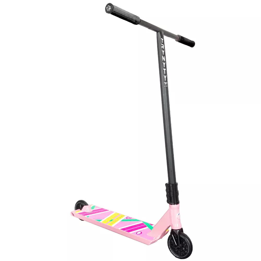 Léo est dans le rose - Custom Scooter
