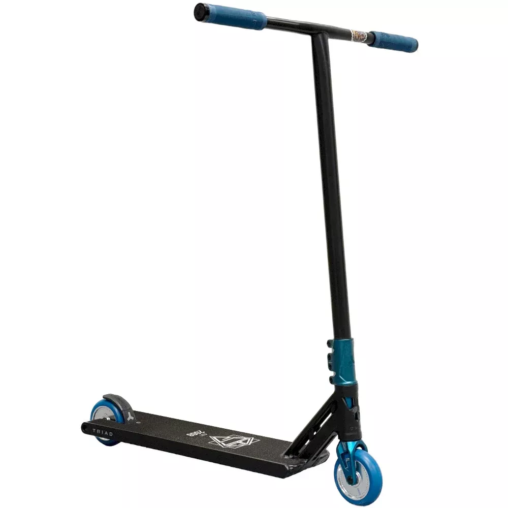 La Québec Libre - Custom Scooter
