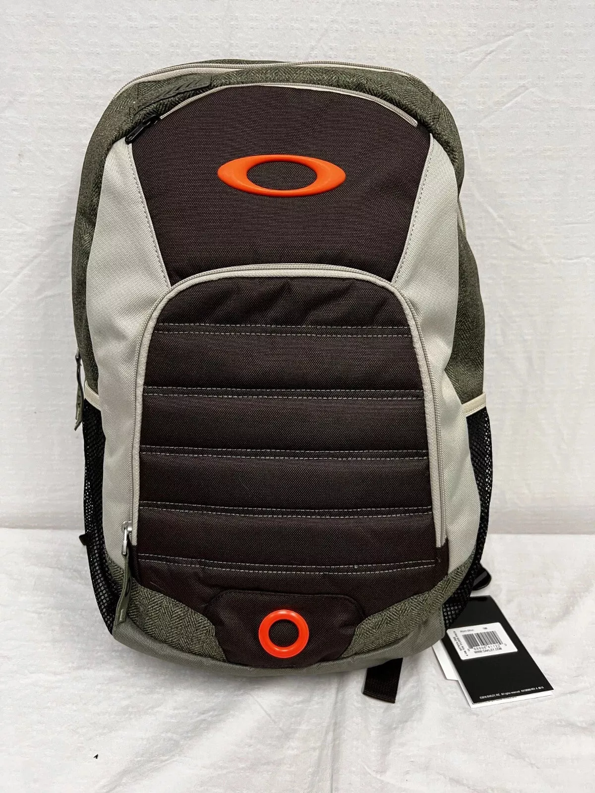 Oakley 4 On The Floor Backpack CLOSEOUT