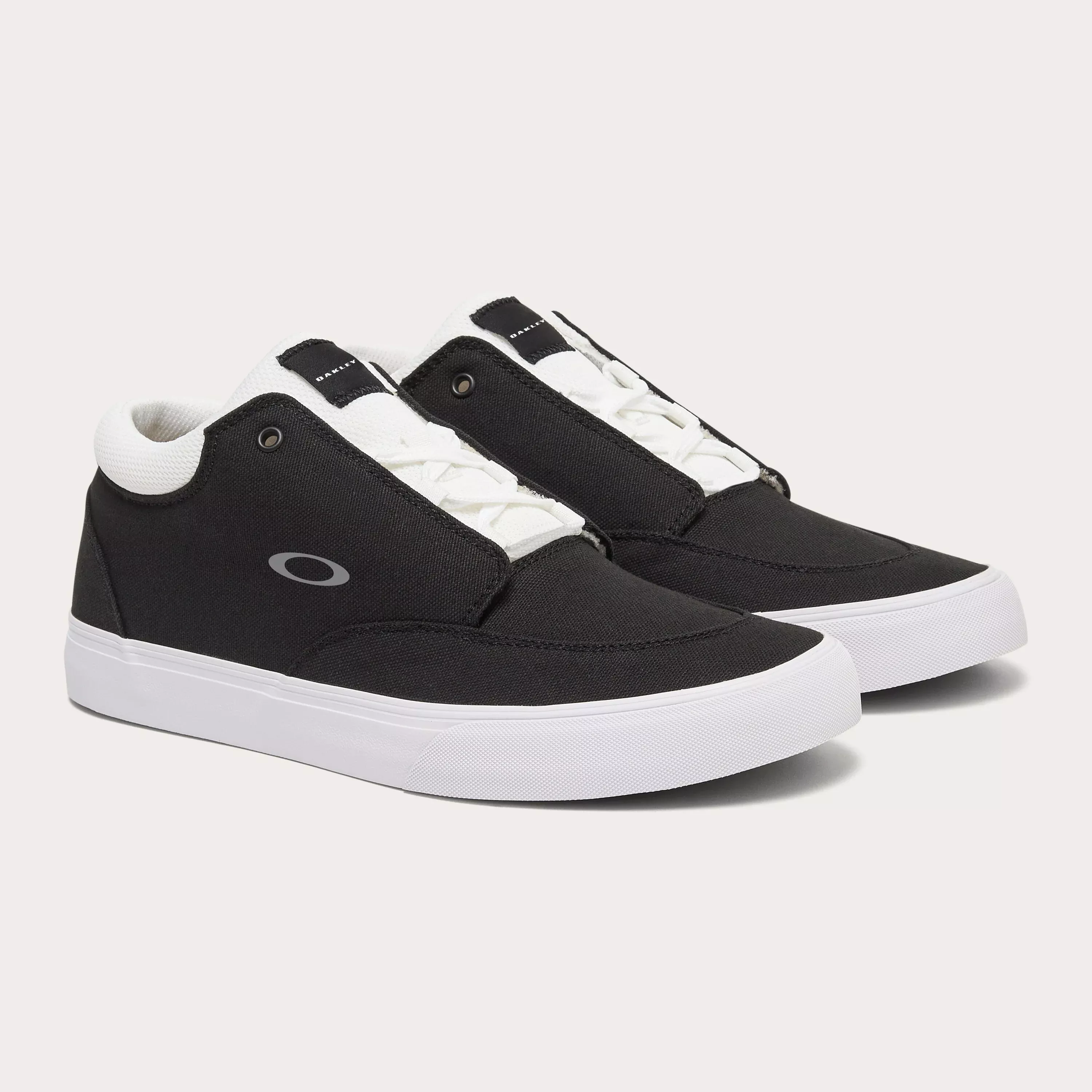 Oakley Banks Low Canvas Shoes