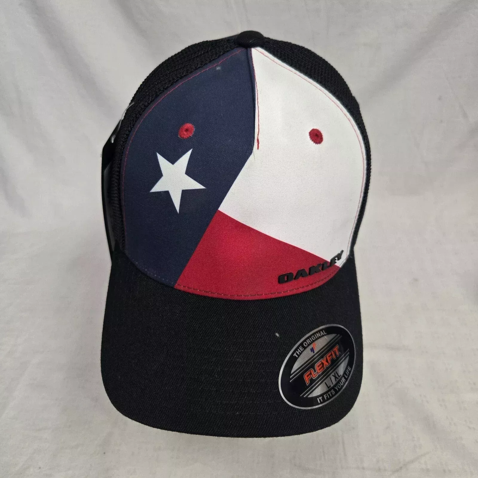 Oakley Indy Passport TruckerHat *DISPLAY*