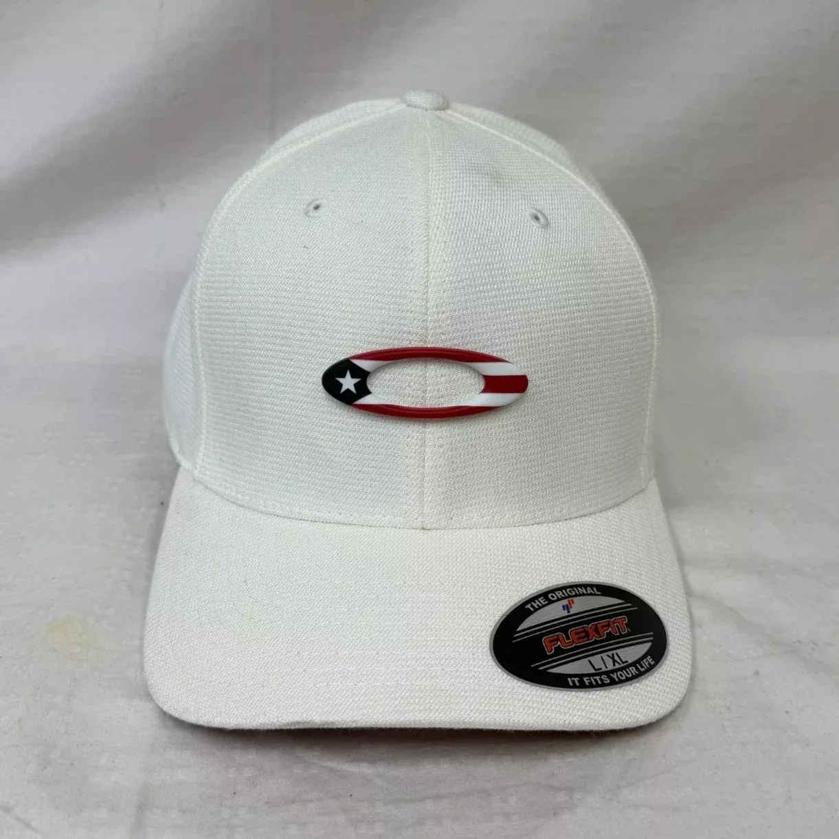 Oakley Tincan Puerto Rico Flag Hat *DISPLAY*