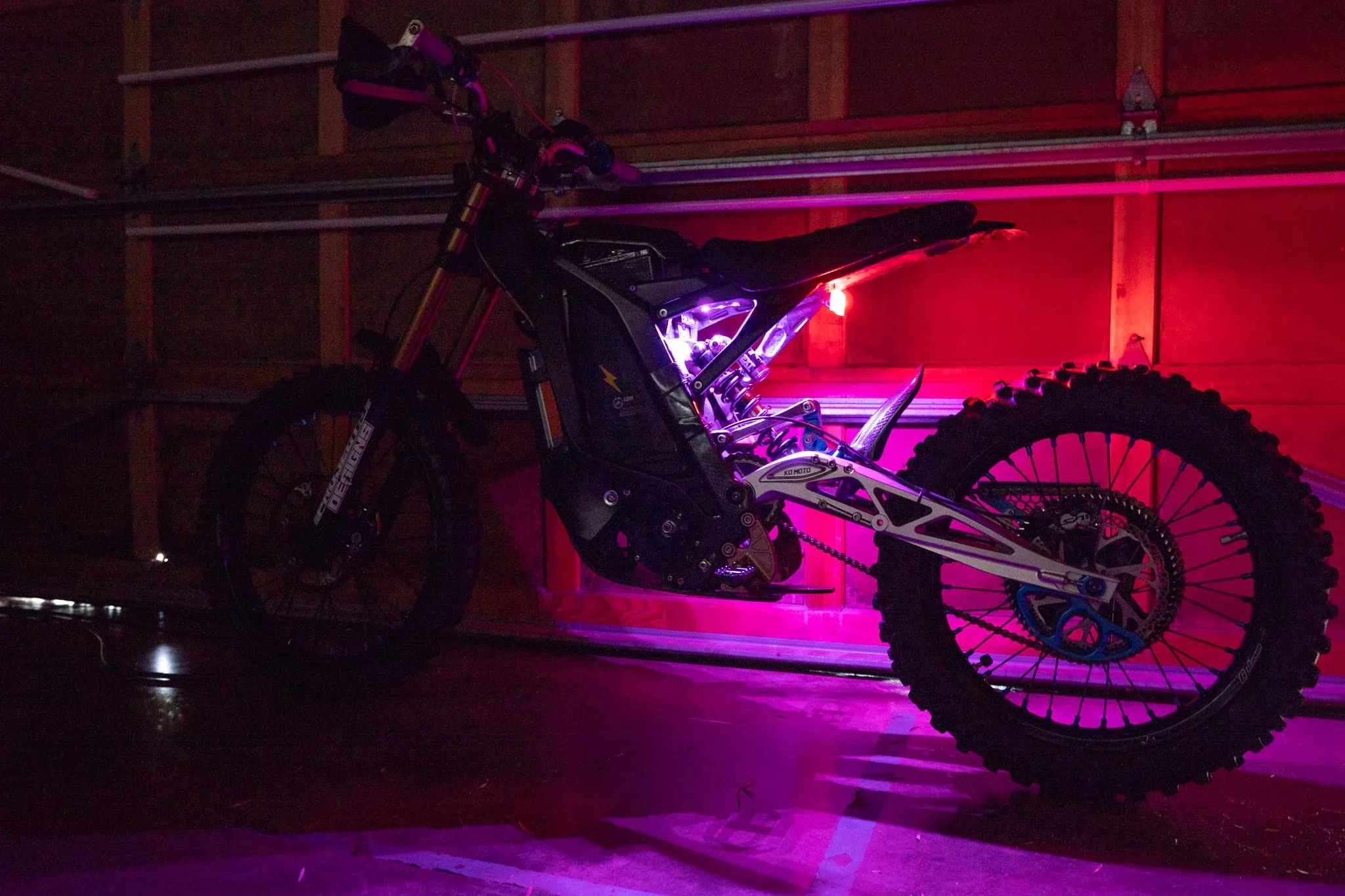 Sur-Ron Light Bee Rear Underglow LED Kit – IP67 Waterproof | Project9 | 6 Colors